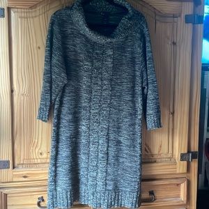 Tunic length sweater